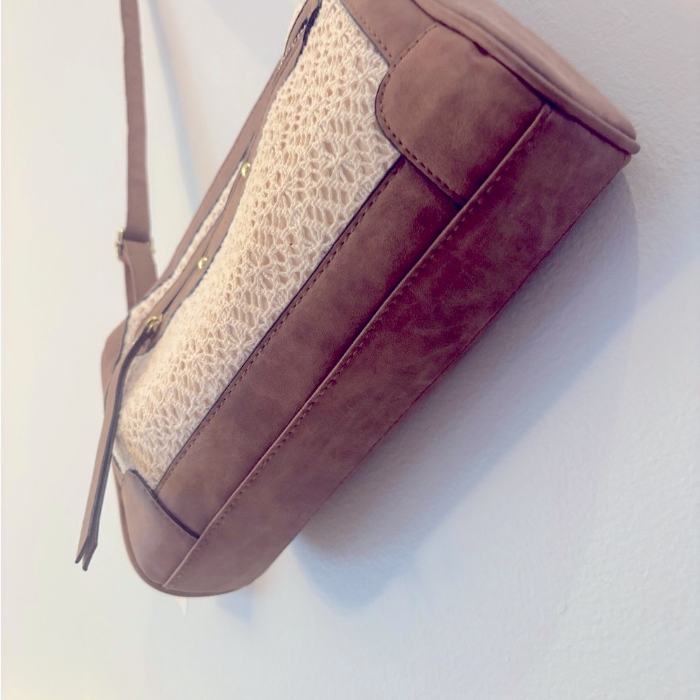 NWT Minicci Brown and Cream Crossbody Bag with Textured Panel - Picture 7 of 9